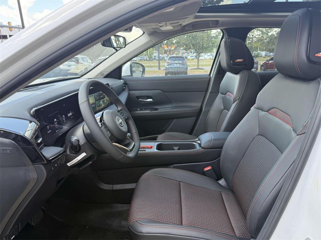 new 2025 Nissan Kicks car, priced at $28,459
