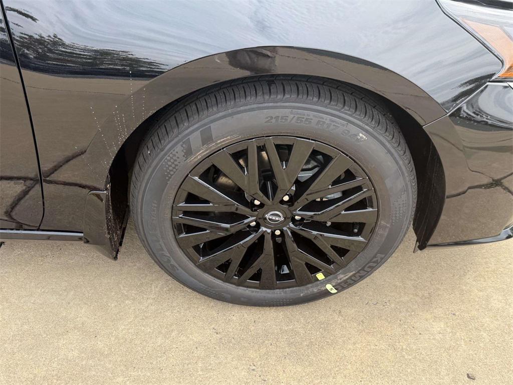 new 2025 Nissan Altima car, priced at $27,750