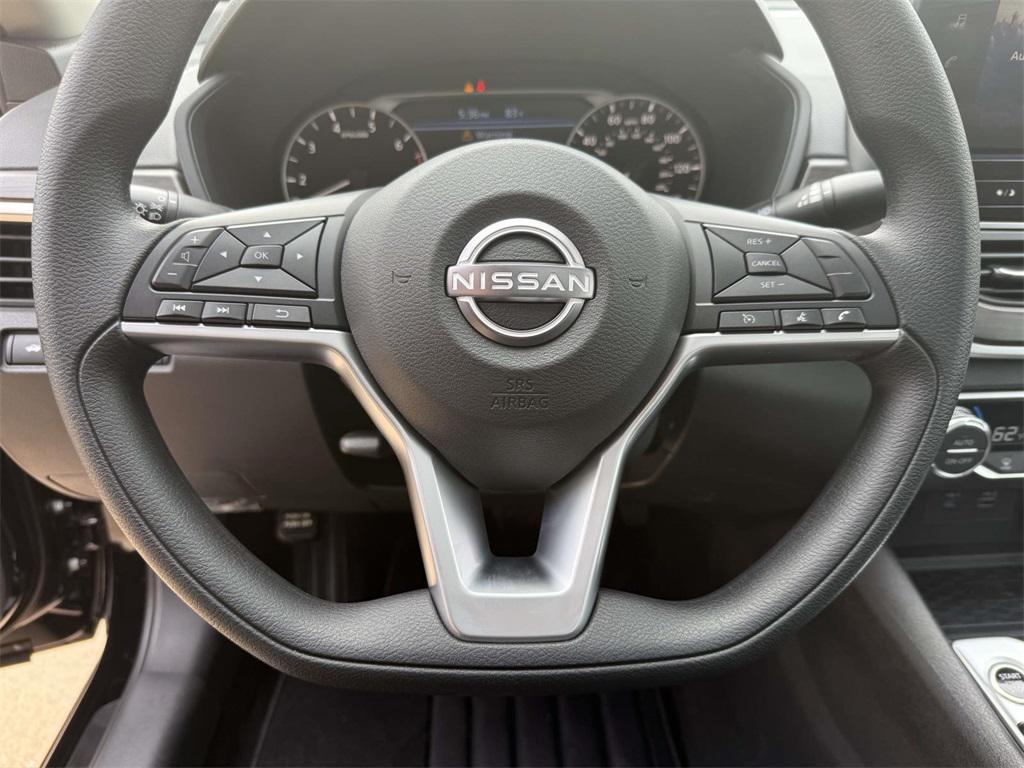 new 2025 Nissan Altima car, priced at $27,750