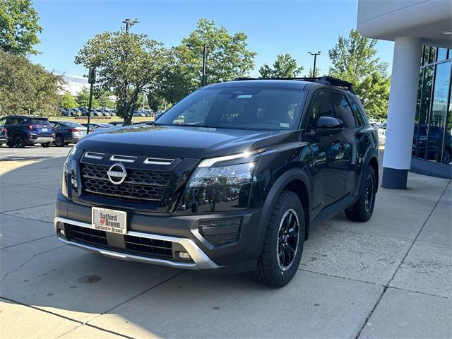 new 2024 Nissan Pathfinder car, priced at $39,841