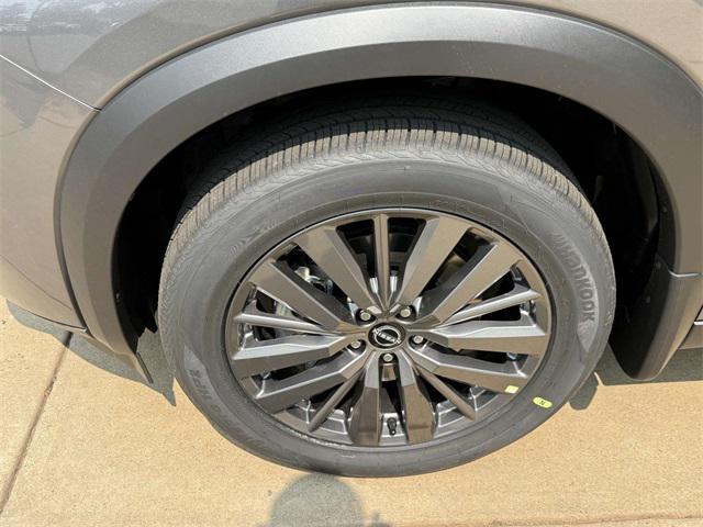 new 2025 Nissan Pathfinder car, priced at $45,163