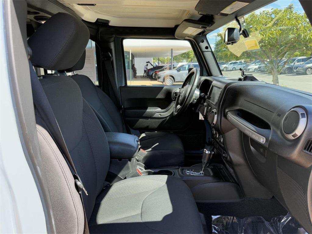 used 2015 Jeep Wrangler Unlimited car, priced at $17,000