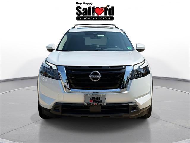 new 2025 Nissan Pathfinder car, priced at $41,971