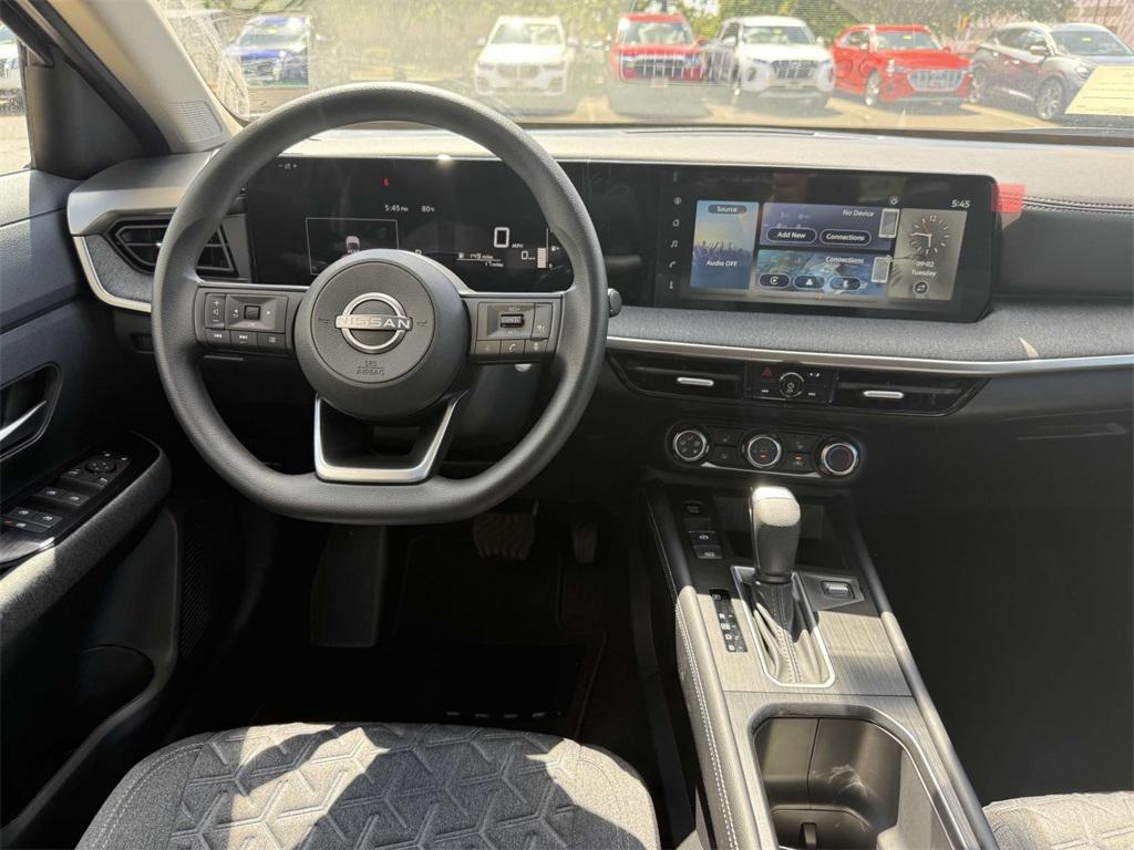 new 2025 Nissan Kicks car, priced at $26,653