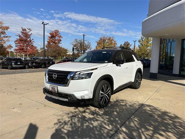 new 2025 Nissan Pathfinder car, priced at $53,903