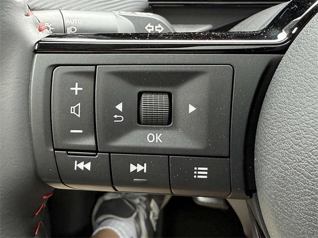 new 2025 Nissan Kicks car, priced at $32,995