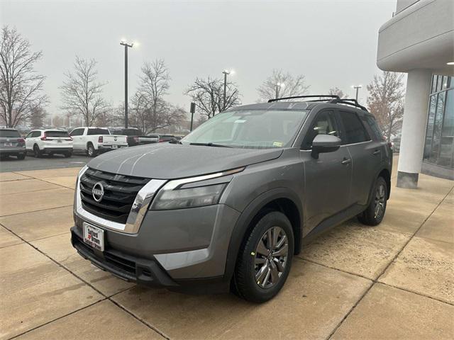 new 2025 Nissan Pathfinder car, priced at $43,687