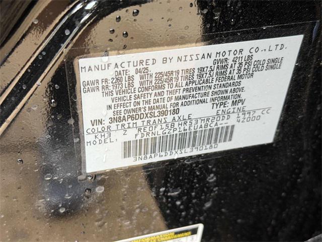 new 2025 Nissan Kicks car, priced at $30,857