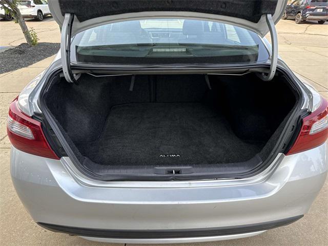 used 2018 Nissan Altima car, priced at $13,500