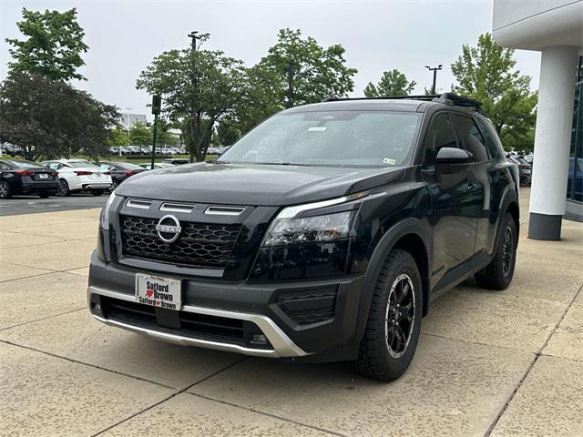 new 2024 Nissan Pathfinder car, priced at $39,413