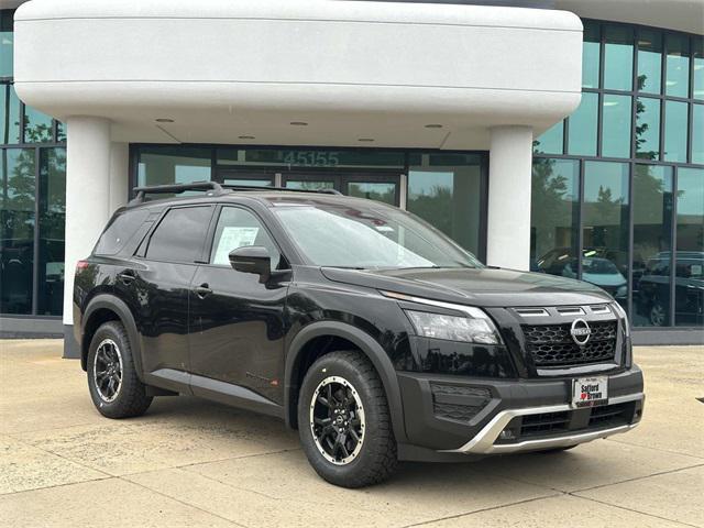 new 2024 Nissan Pathfinder car, priced at $39,413