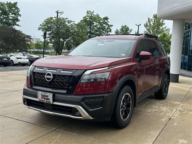 new 2024 Nissan Pathfinder car, priced at $39,765