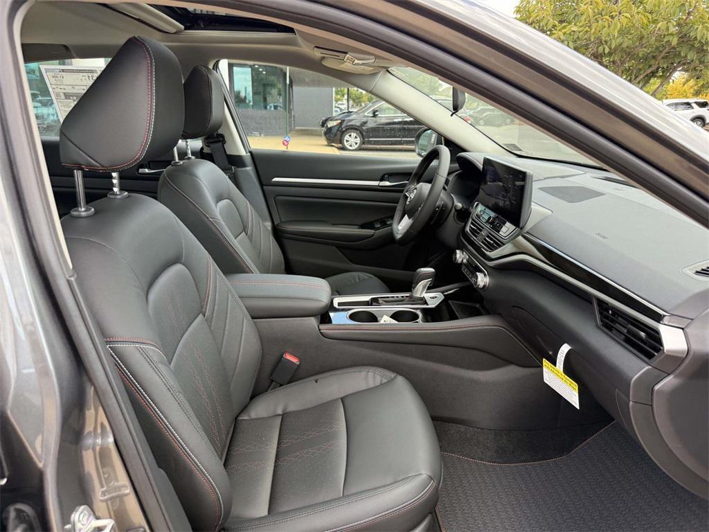 new 2025 Nissan Altima car, priced at $30,100