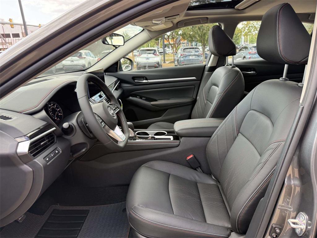 new 2025 Nissan Altima car, priced at $30,100