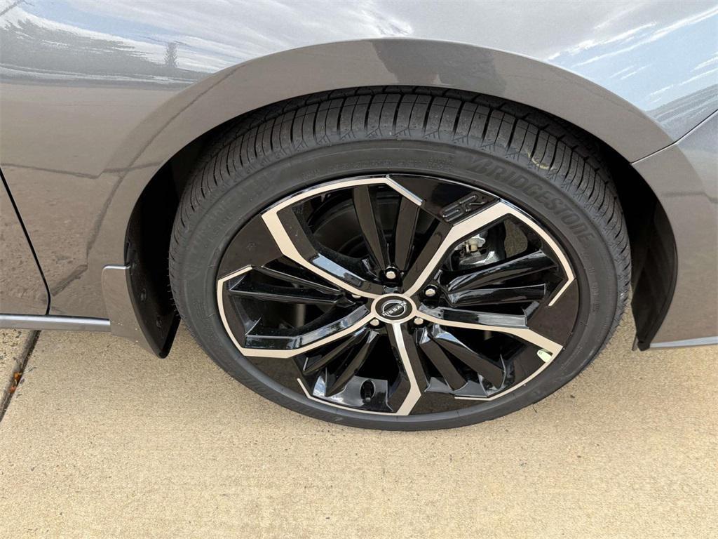 new 2025 Nissan Altima car, priced at $30,100