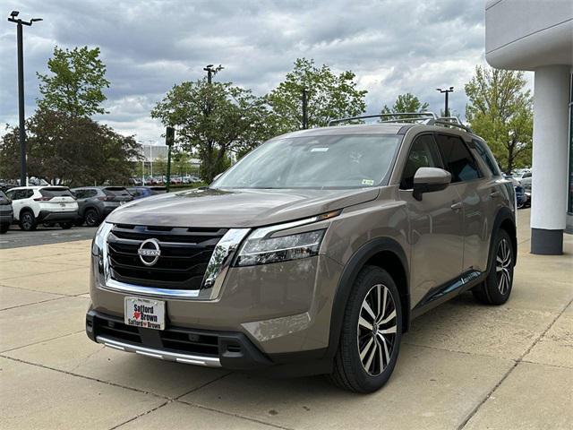 new 2024 Nissan Pathfinder car, priced at $46,081