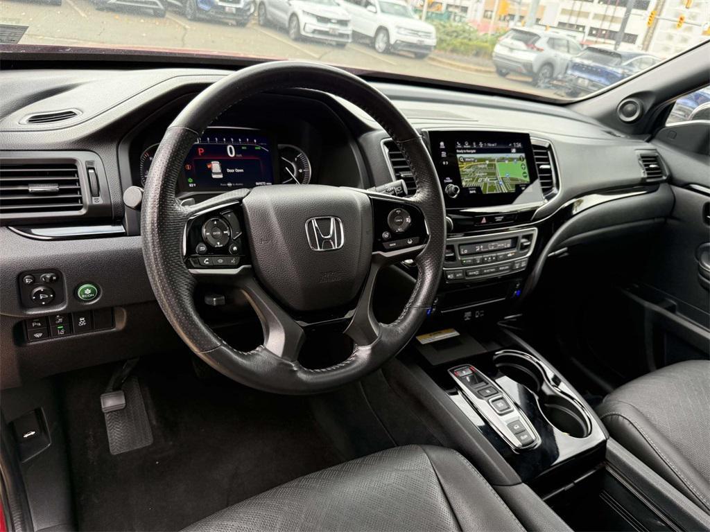 used 2022 Honda Passport car, priced at $30,900