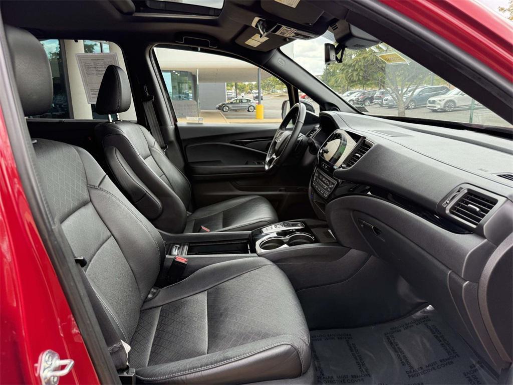 used 2022 Honda Passport car, priced at $30,900