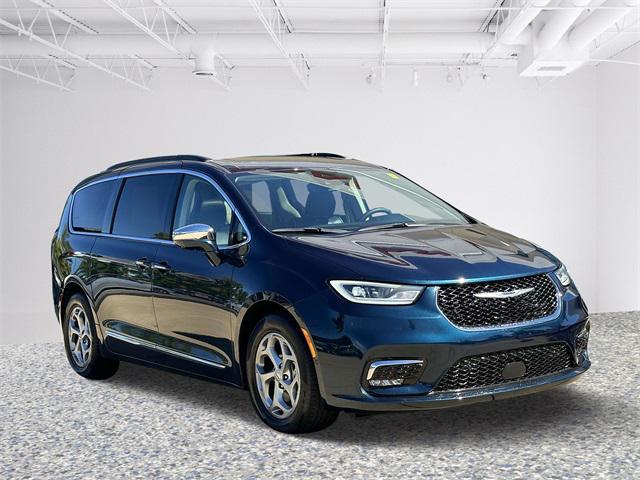 used 2022 Chrysler Pacifica car, priced at $34,000