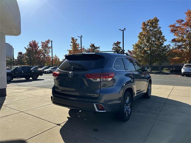 used 2017 Toyota Highlander car, priced at $26,500