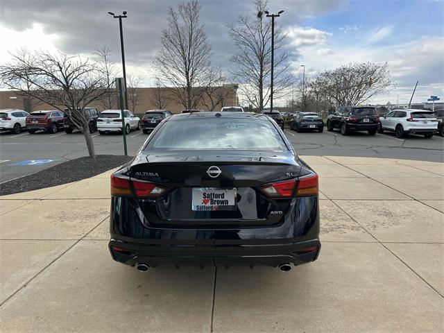 new 2025 Nissan Altima car, priced at $35,164