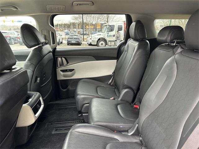 used 2022 Kia Carnival car, priced at $28,750