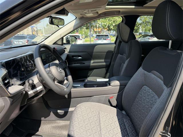 new 2025 Nissan Kicks car, priced at $26,481