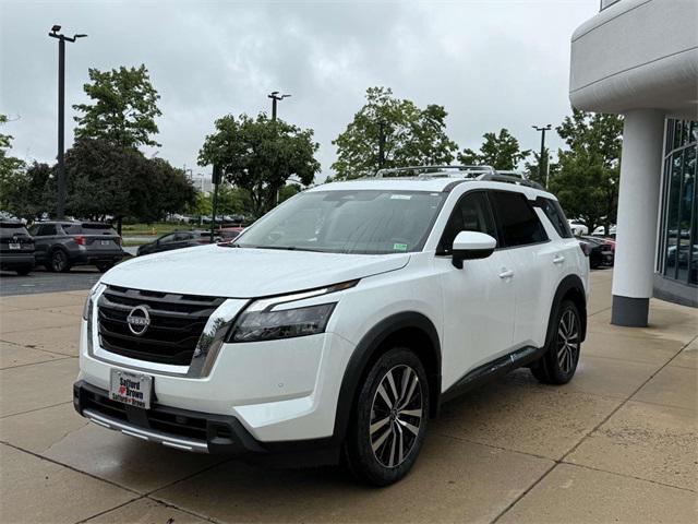 new 2025 Nissan Pathfinder car, priced at $52,412