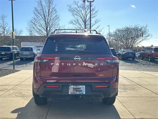 new 2025 Nissan Pathfinder car, priced at $43,774