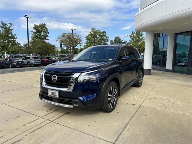 new 2024 Nissan Pathfinder car, priced at $46,220