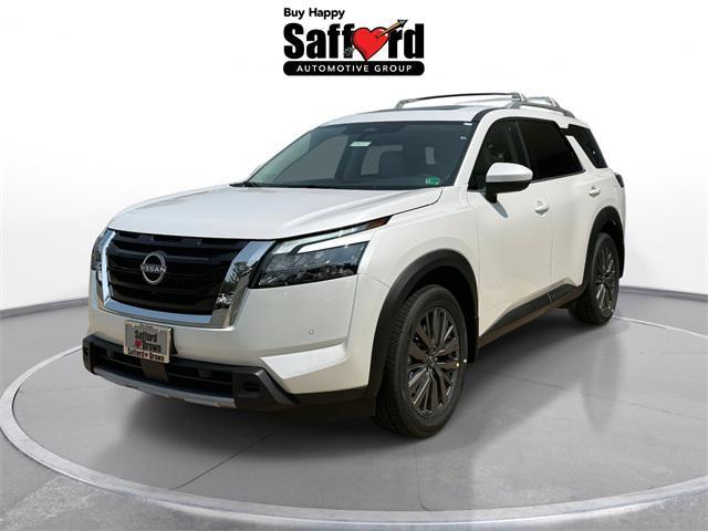 new 2025 Nissan Pathfinder car, priced at $45,625