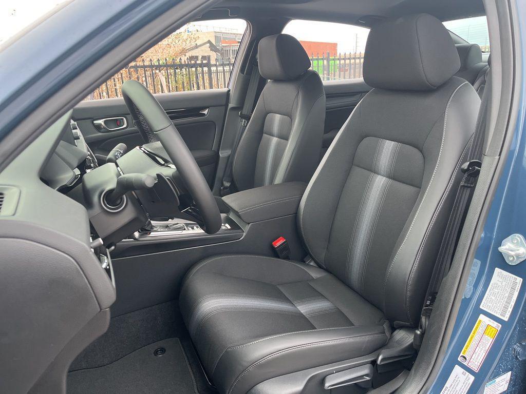 new 2026 Honda Civic Hybrid car, priced at $30,195