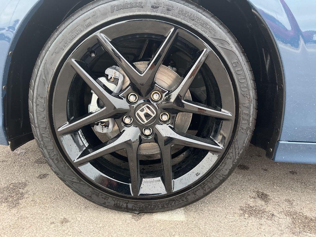 new 2026 Honda Civic Hybrid car, priced at $30,195