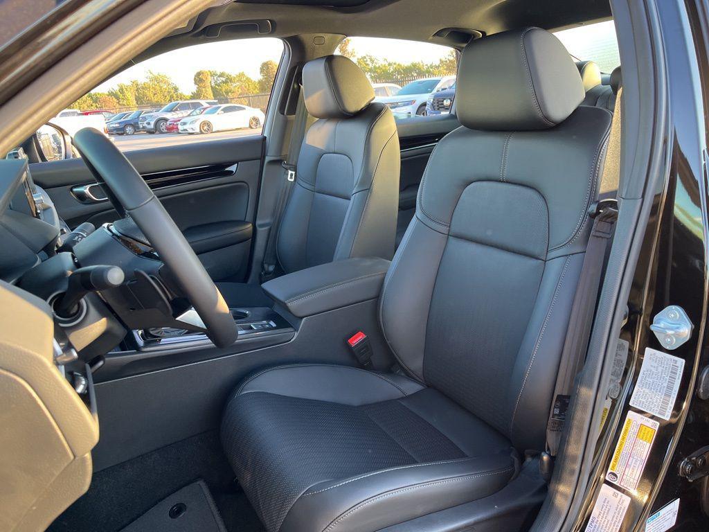 new 2026 Honda Civic Hybrid car, priced at $32,740