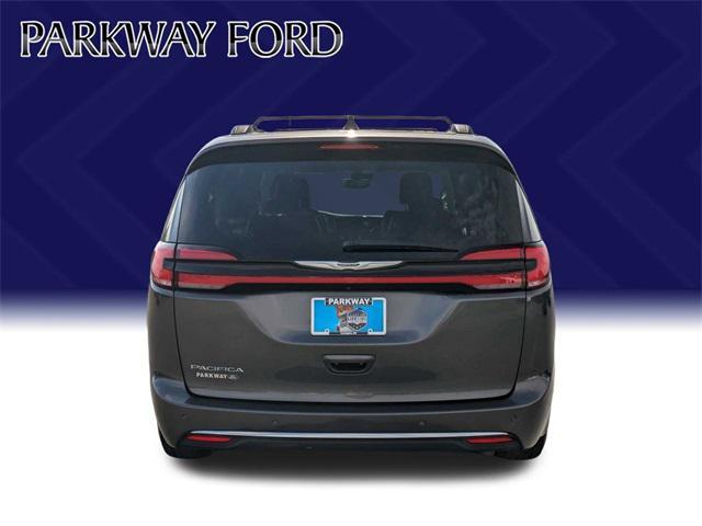 used 2022 Chrysler Pacifica car, priced at $23,998