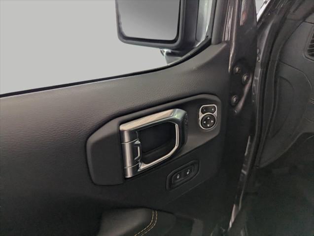 new 2025 Jeep Wrangler car, priced at $54,620