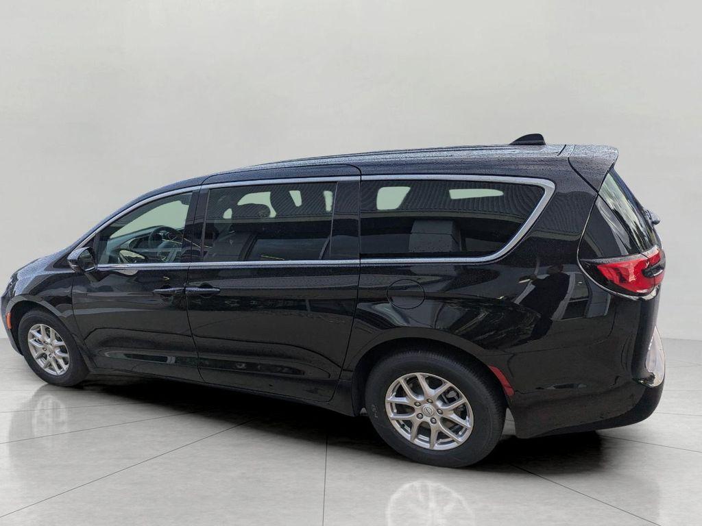 new 2026 Chrysler Pacifica car, priced at $41,494