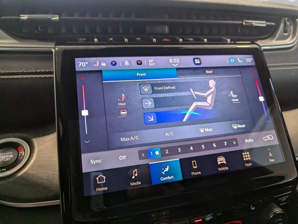 new 2025 Jeep Grand Cherokee L car, priced at $47,965