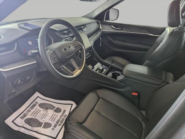 new 2025 Jeep Grand Cherokee L car, priced at $52,884