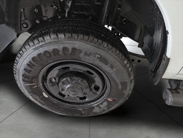 new 2025 Ram 2500 car, priced at $53,571