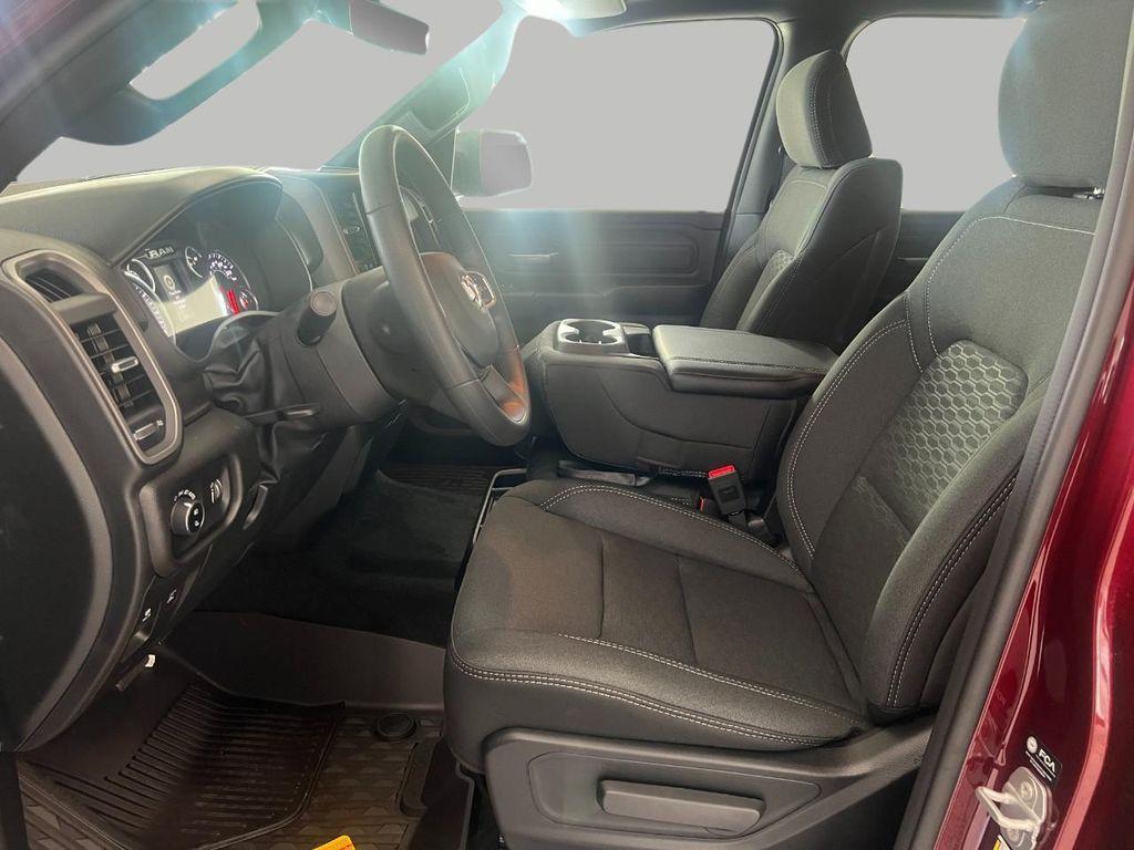 new 2025 Ram 1500 car, priced at $42,554