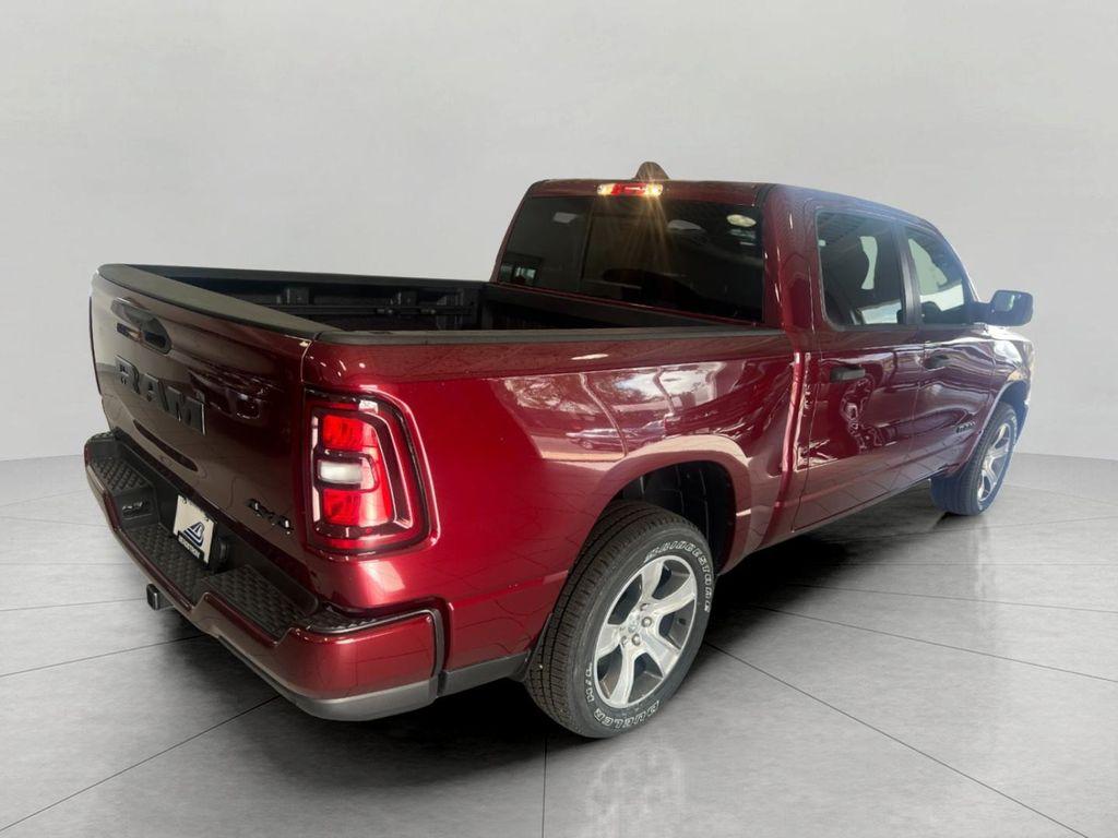 new 2025 Ram 1500 car, priced at $42,554
