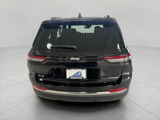 new 2025 Jeep Grand Cherokee car, priced at $40,672