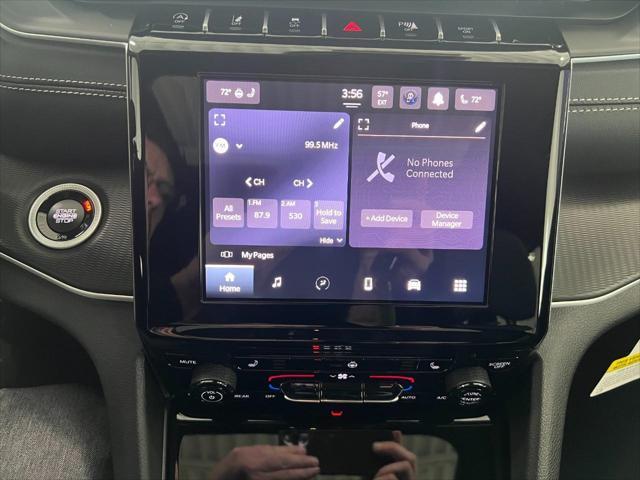 new 2025 Jeep Grand Cherokee car, priced at $40,672