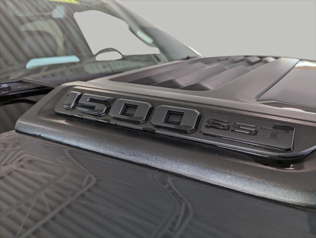 new 2025 Ram 1500 car, priced at $66,943