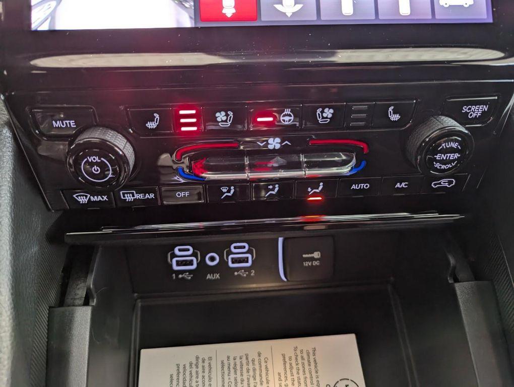 new 2025 Jeep Grand Cherokee L car, priced at $51,681