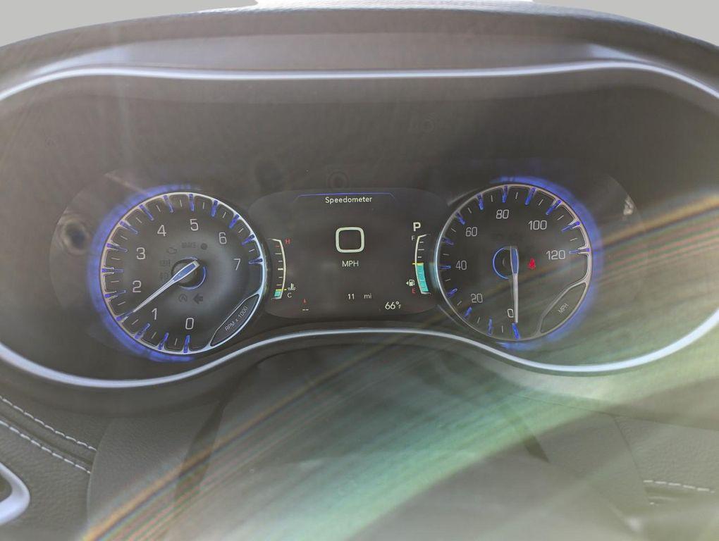 new 2026 Chrysler Pacifica car, priced at $41,664