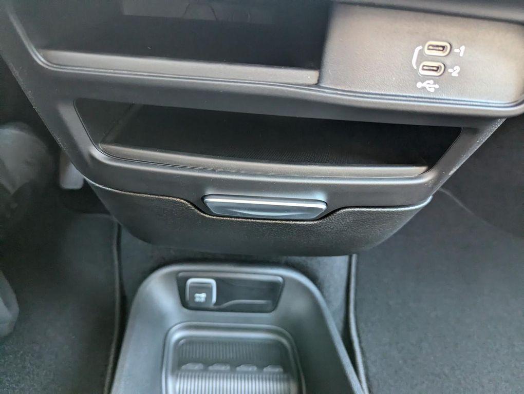 new 2026 Chrysler Pacifica car, priced at $41,664