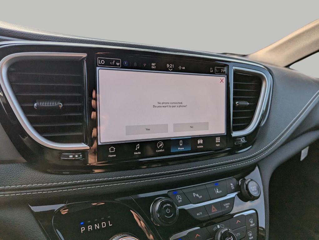 new 2026 Chrysler Pacifica car, priced at $41,664