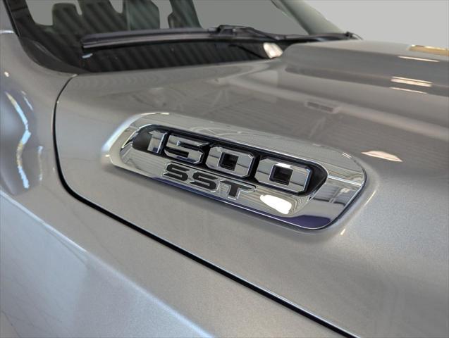 new 2025 Ram 1500 car, priced at $62,503